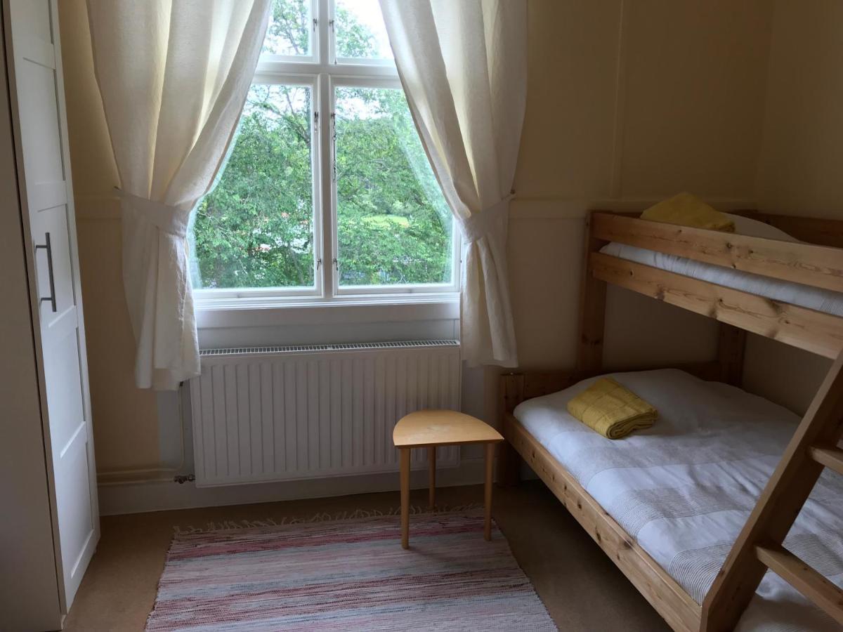 Lysekil-Brastad Luaran gambar