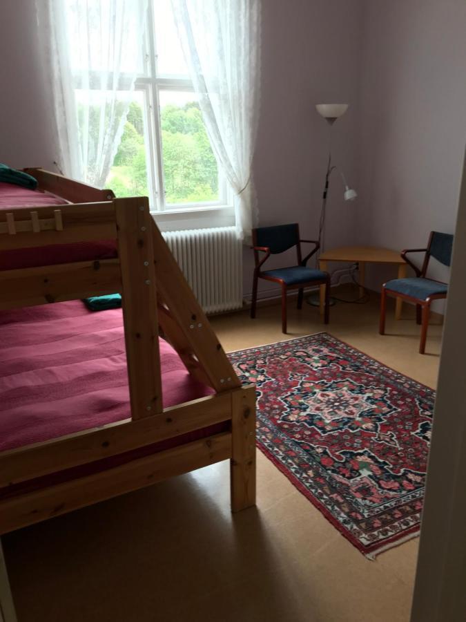 Lysekil-Brastad Luaran gambar